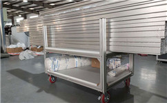 組裝鋁型材周轉(zhuǎn)車(chē)的4個(gè)步驟